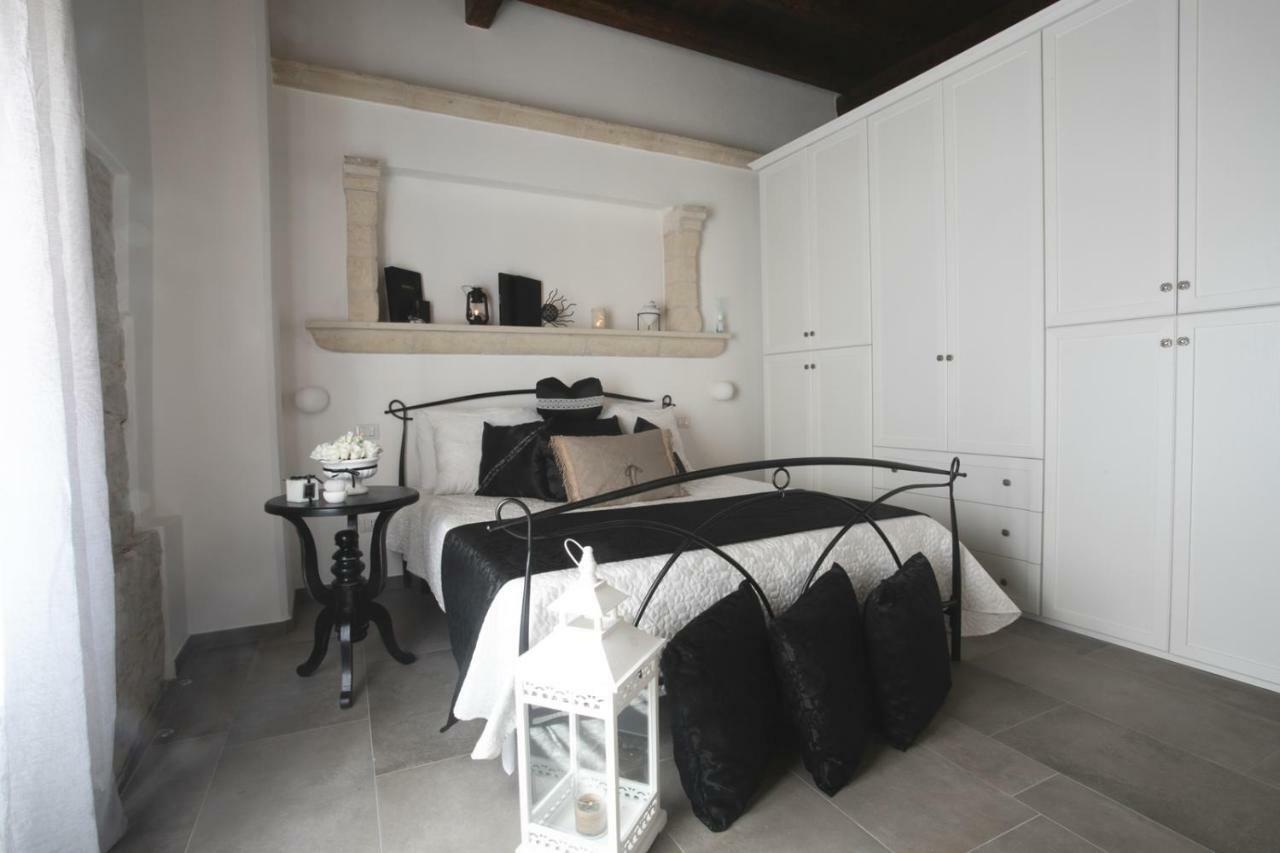 Torre Elisa - Luxury Room Bisceglie Bagian luar foto